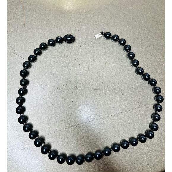 Talbots beaded necklace. Blueish Black Color. Great Condition. 16 inches - Picture 3 of 4